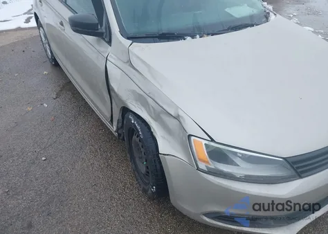 2013 Volkswagen Jetta 2.0L S from USA, damaged, VIN 3VW2K7AJXDM204825